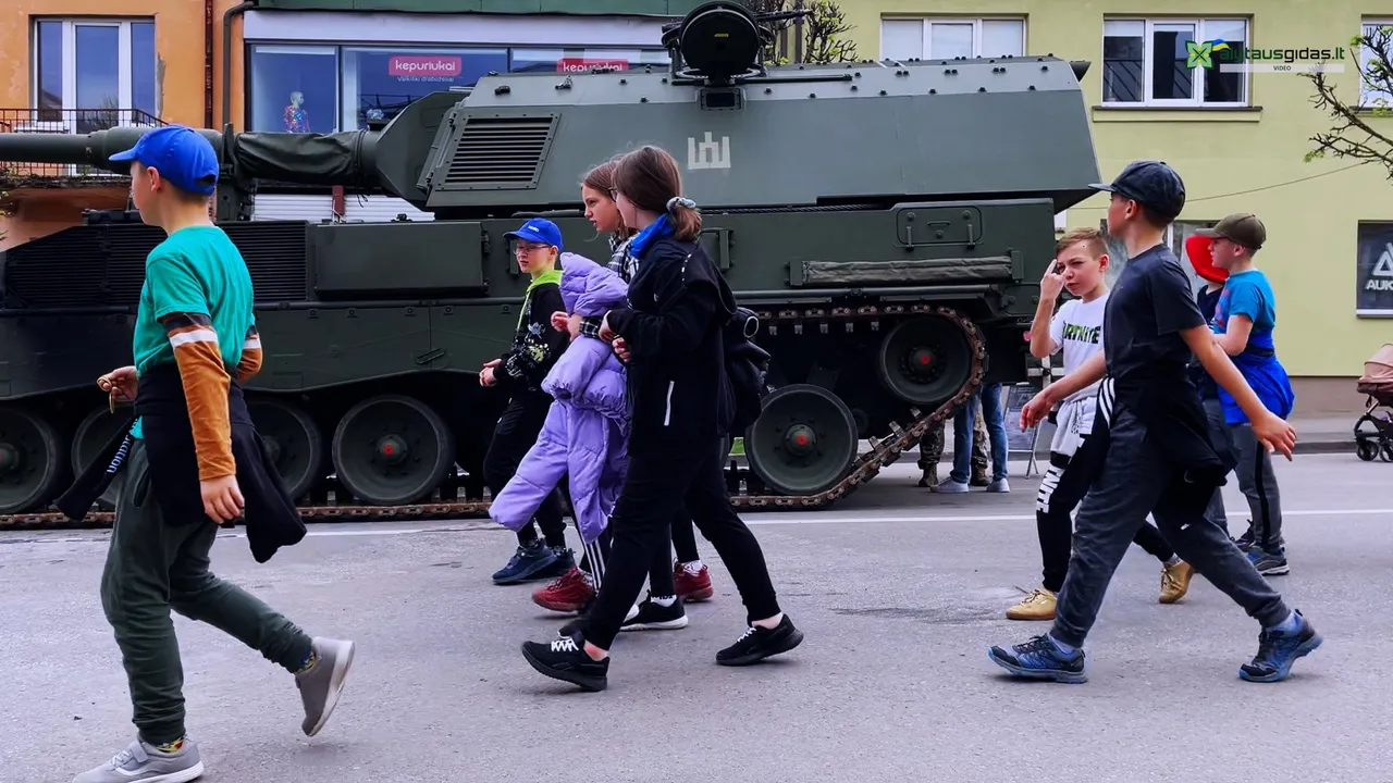 03 po reportazo00 01 48 44still110