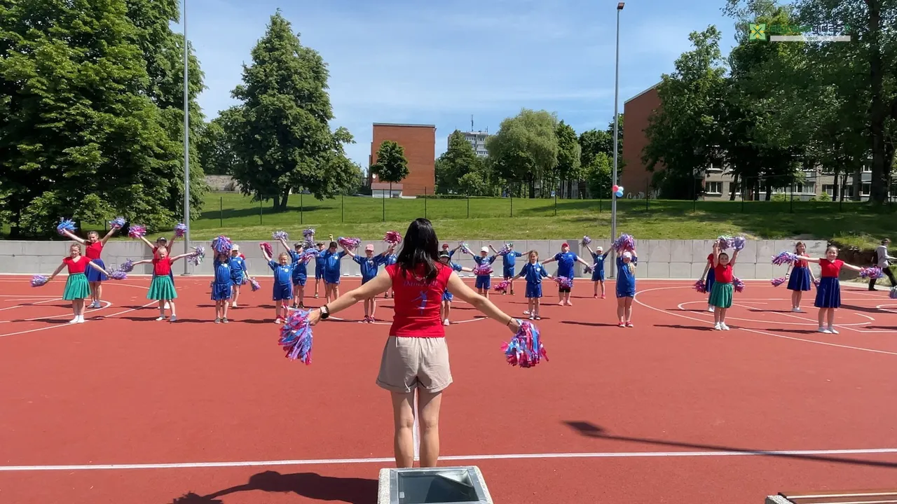 03 po reportazo00 01 50 26still032