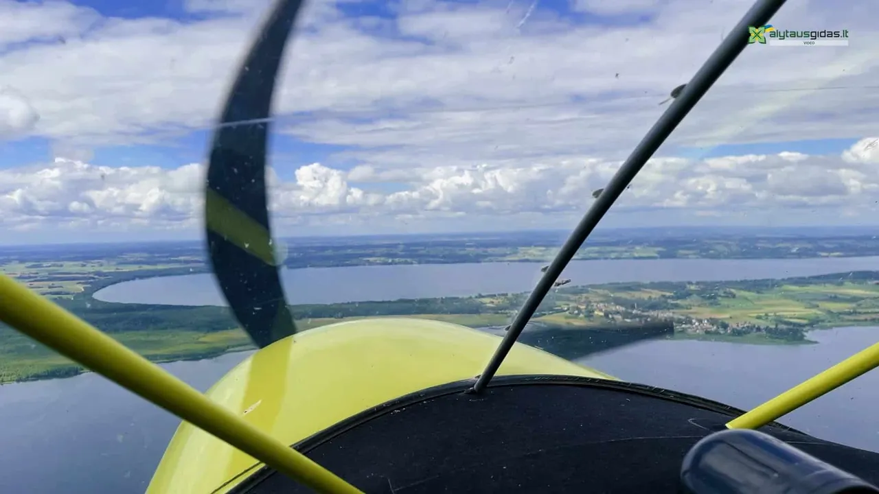 03 po reportazo00 01 53 17still147