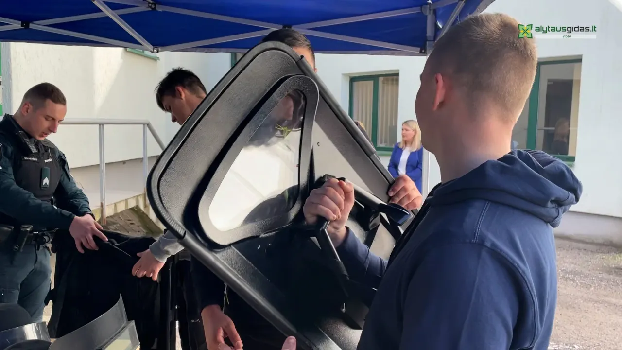 03 po reportazo00 02 03 49still084 1 jpg