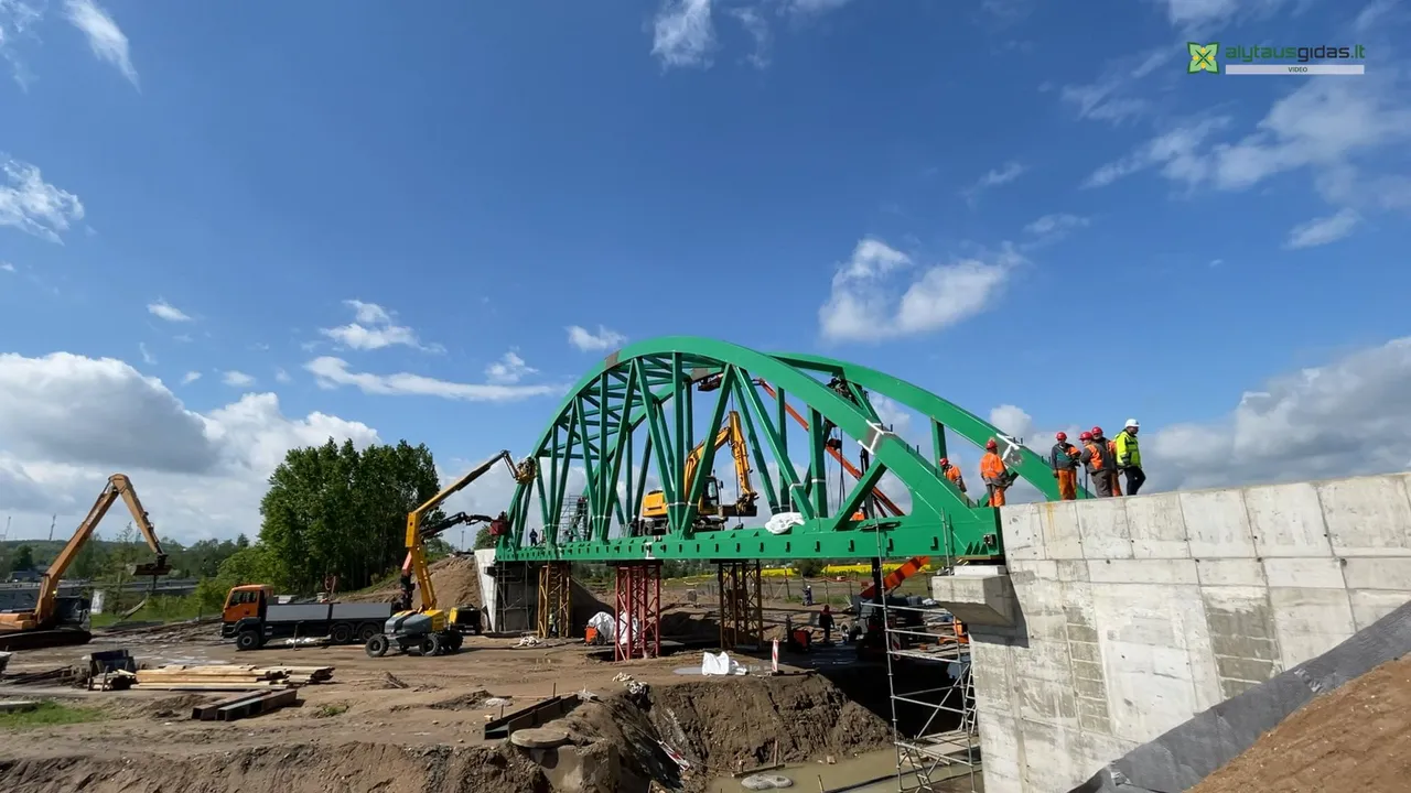 03 po reportazo00 03 06 23still007