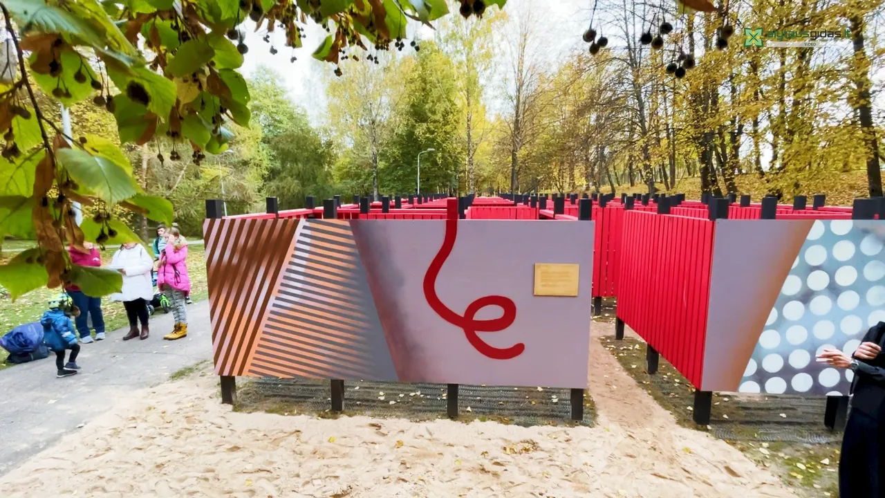 03 po reportazo00 03 29 04still037