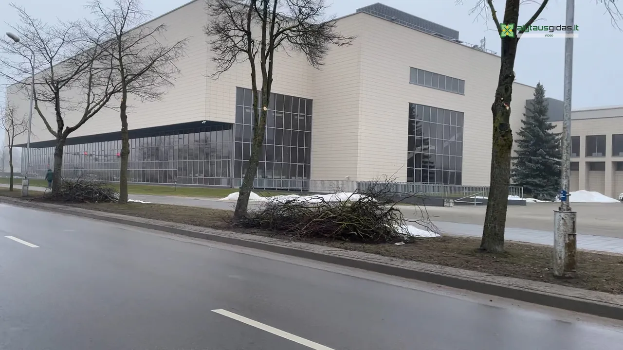 03 po reportazo00 03 34 06still030