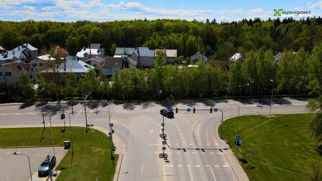 03 po reportazo00 03 35 46still090