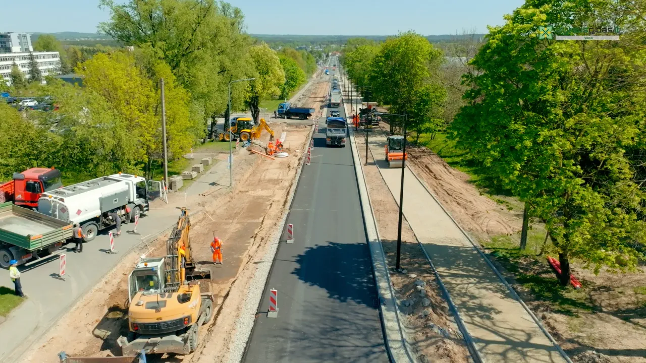 03 po reportazo00 05 15 01still099 jpg