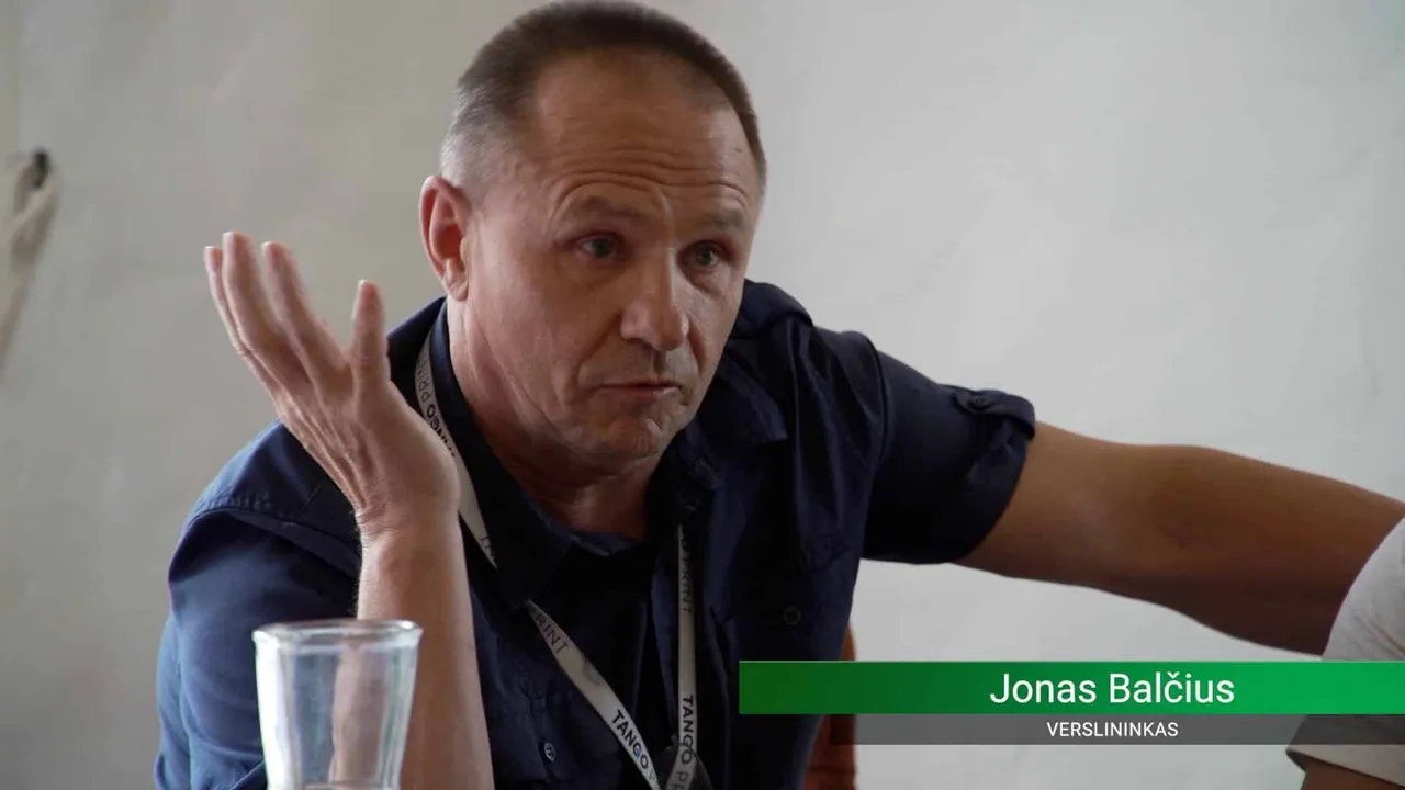 03 po reportazo00 05 37 34still138