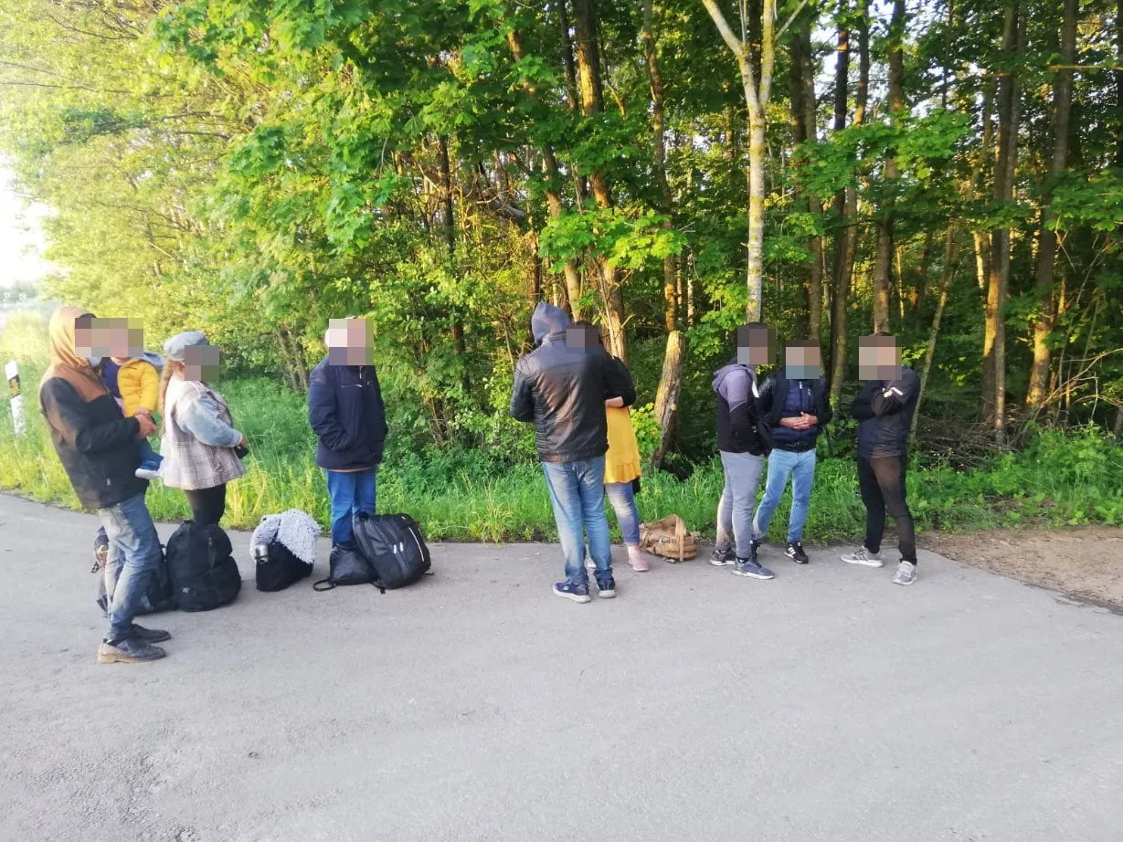 0611 migrantai1 54170