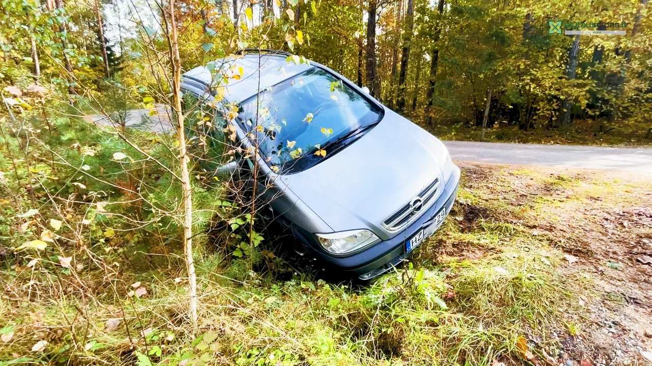 0pel3 po reportazo00 00 12 43still042