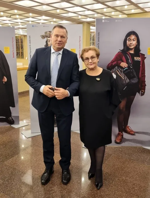 11alytaus rajono meras su parodos iniciatore laima andrikiene jpg