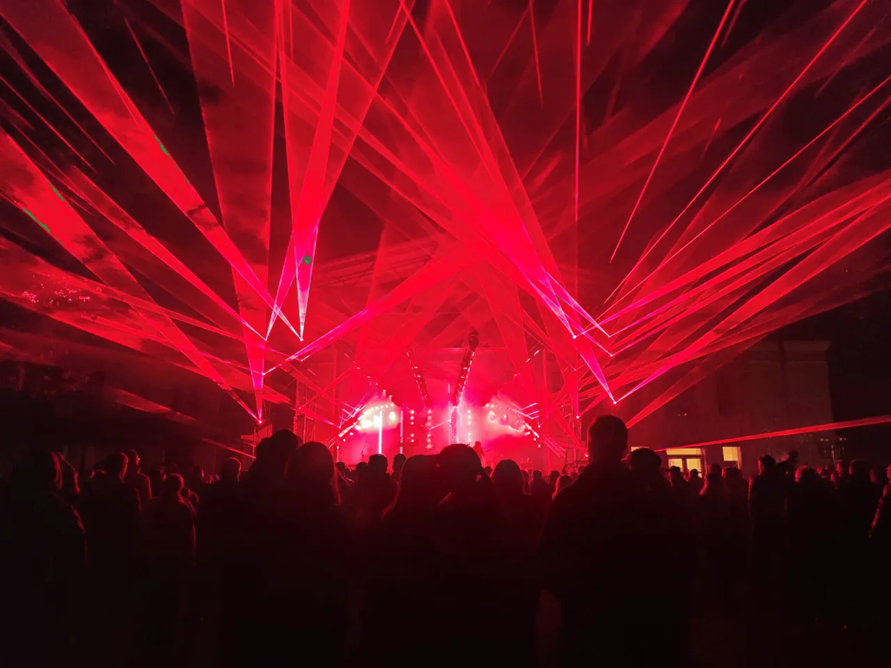 17 vakaro koncertai pramogu aiksteje scaled