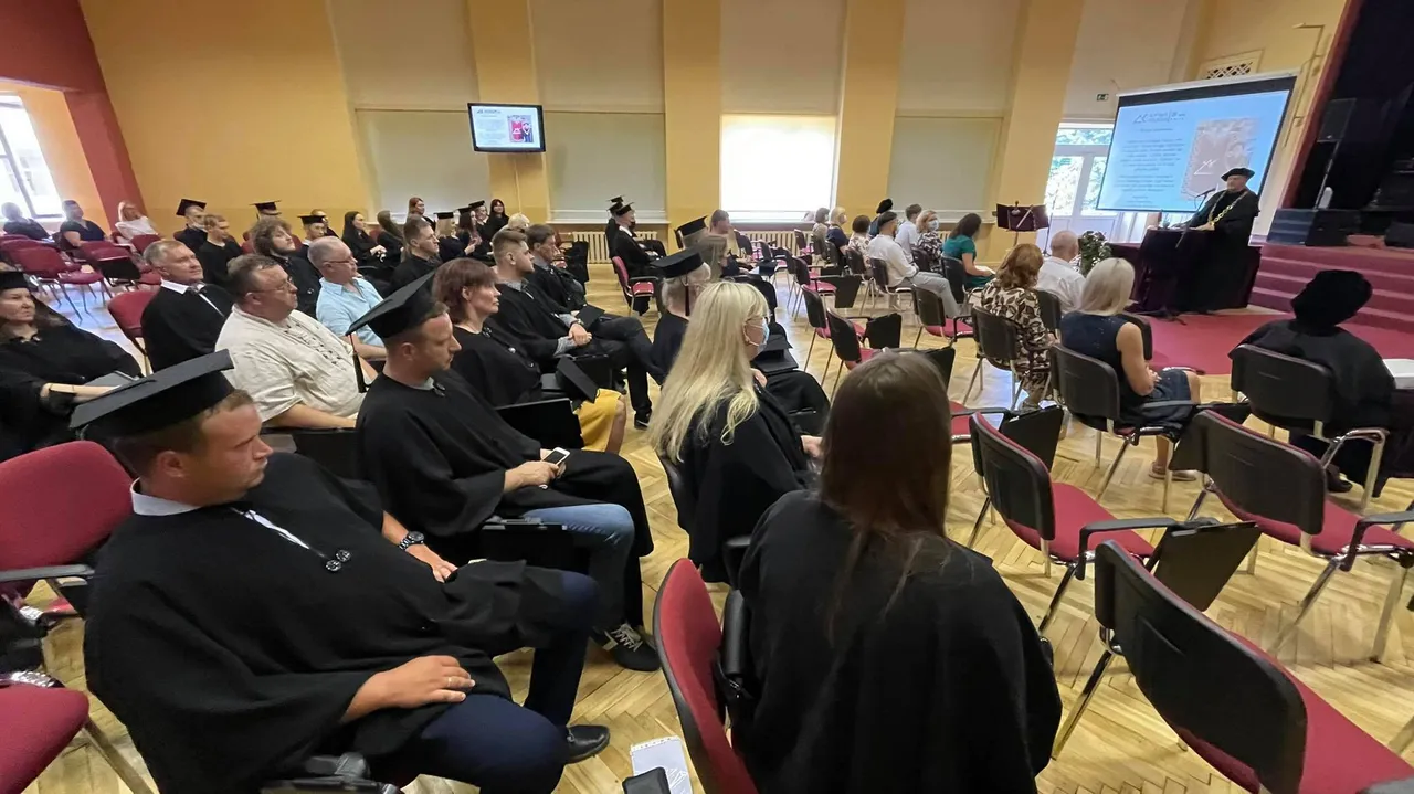 202763612 291711615979526 1890043773103962749 n