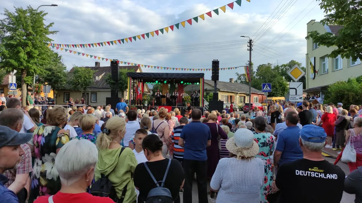 211121440 804356640472121 1685757464278037487 n