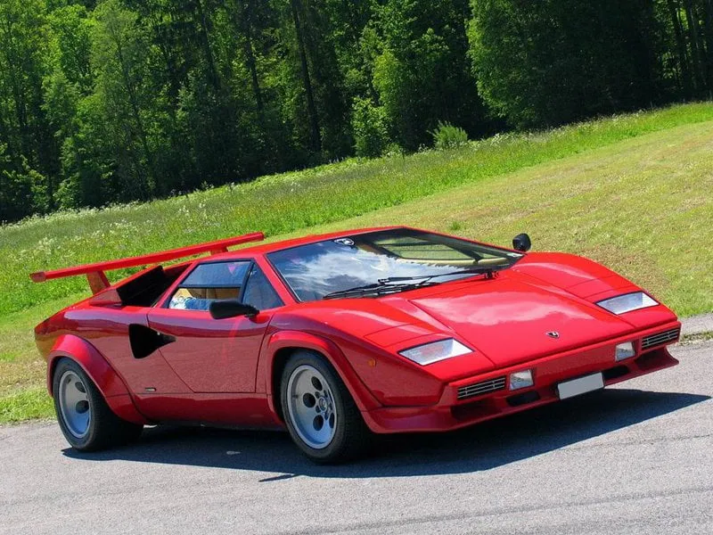 220806 lamborghini countach