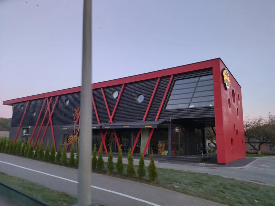 245267377 392160429045944 6712790700987577340 n