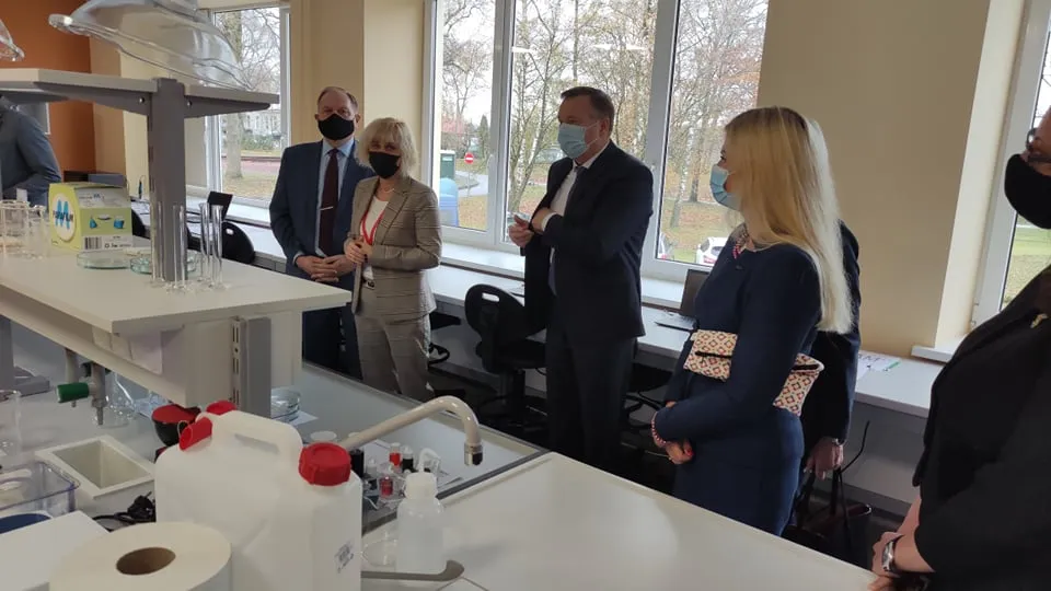 249200378 982839848933144 7019996898861110899 n