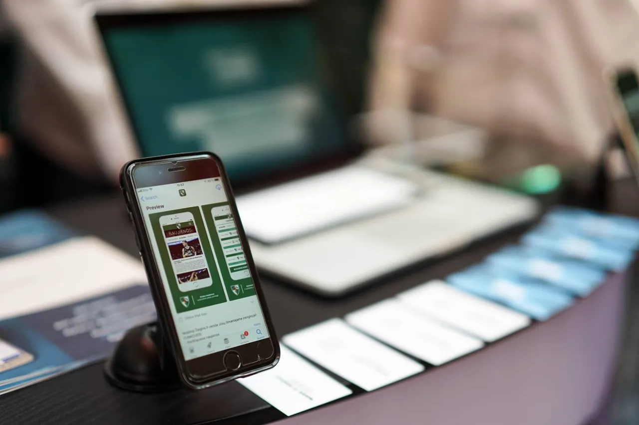 32467208 1981447941905999 5524144119586226176 o