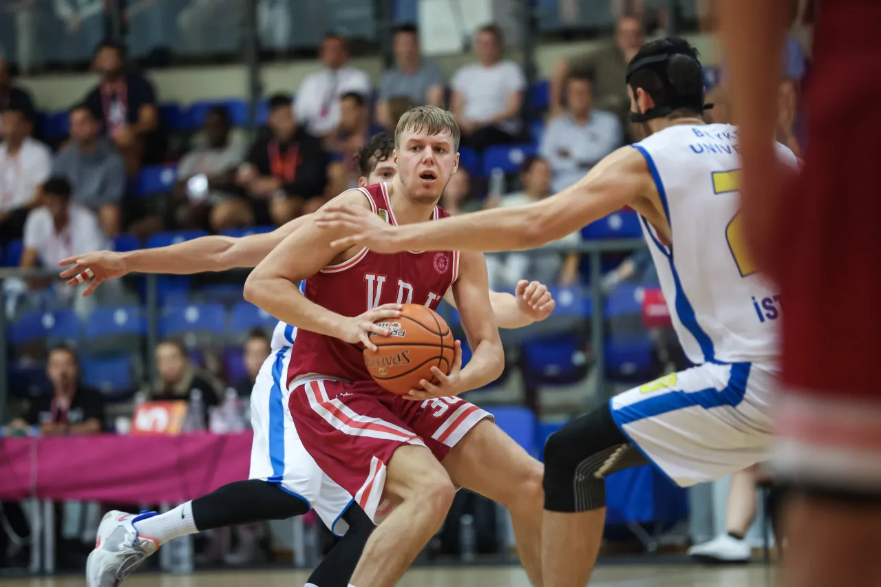 52254953160 3fb95ab467 o scaled