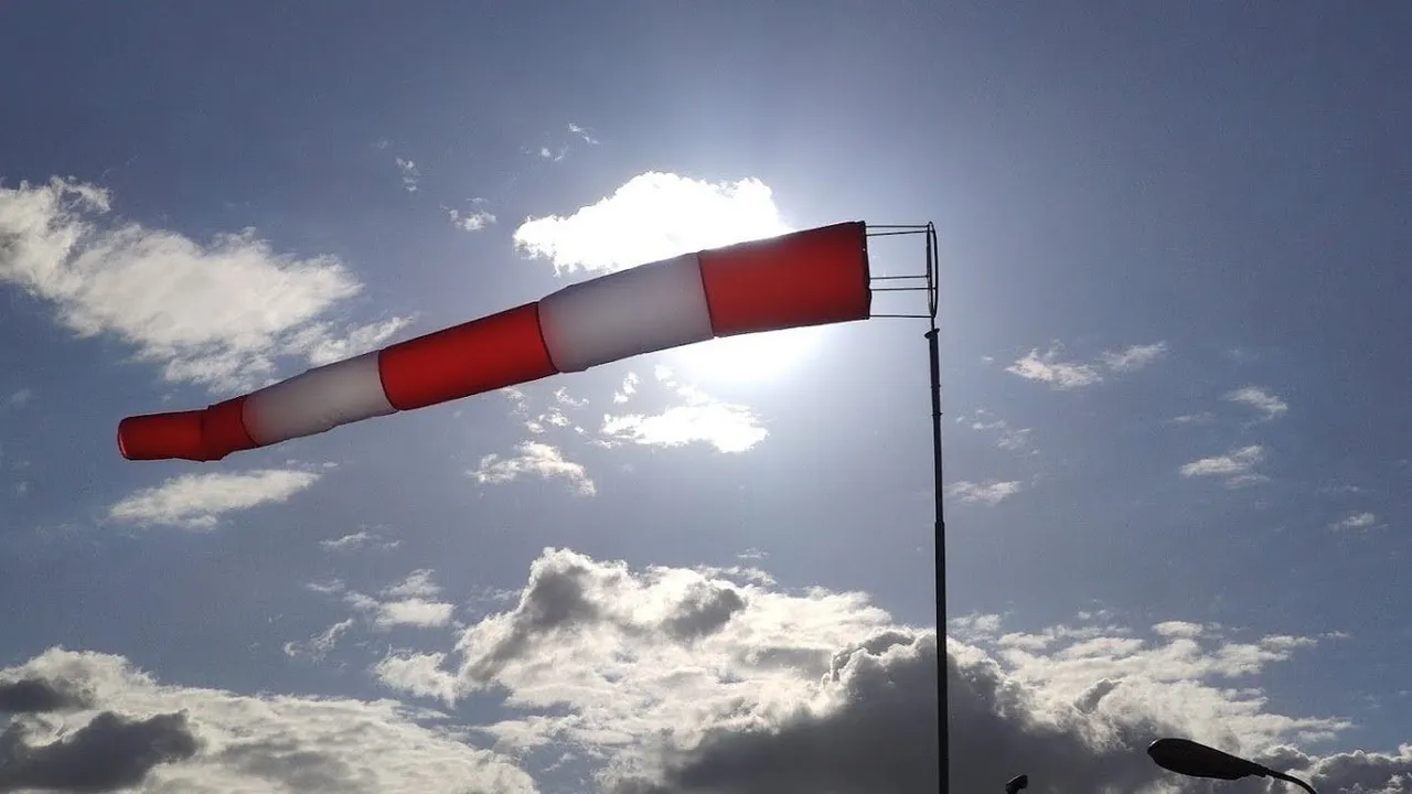 aeroimg 20200529 18330a7