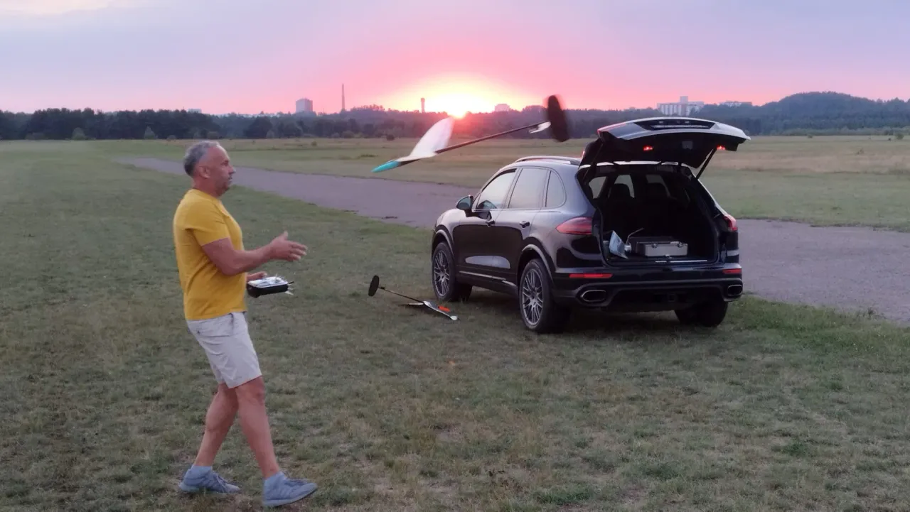 aeromodo367457825 995674358520195 2672041611493833774 n jpg