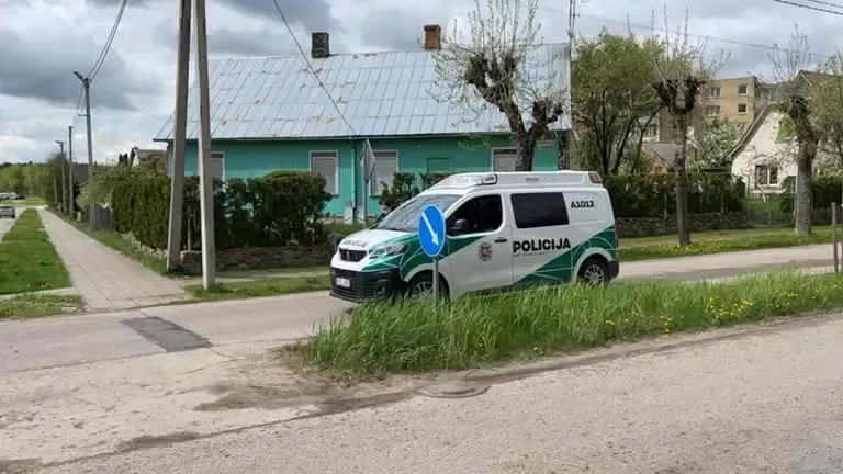 avar174690655 874493046434162 4494311153939504109 n rotated