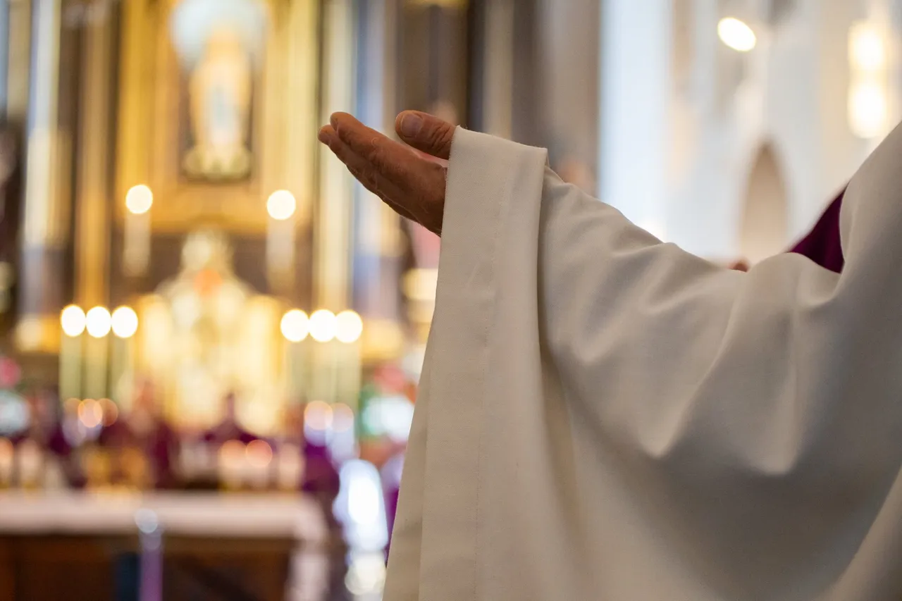 bazrank245124378 1863103740543778 5629876345080102126 n