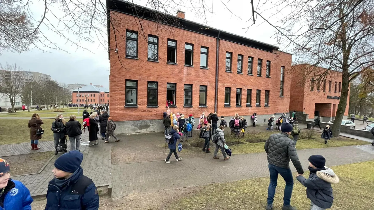 benedege259680451 5103847369643109 4870331715320786794 n