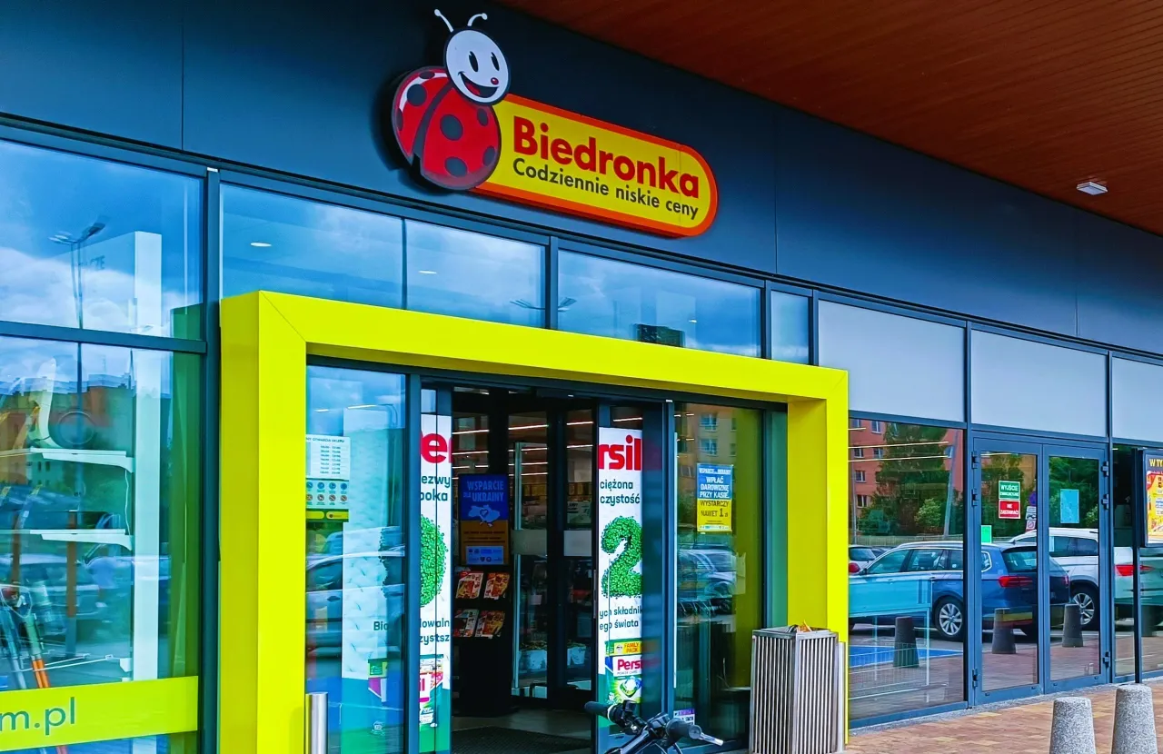 biedr1659000178031s jpg