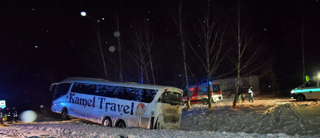 buspl zien ava dsc 0941