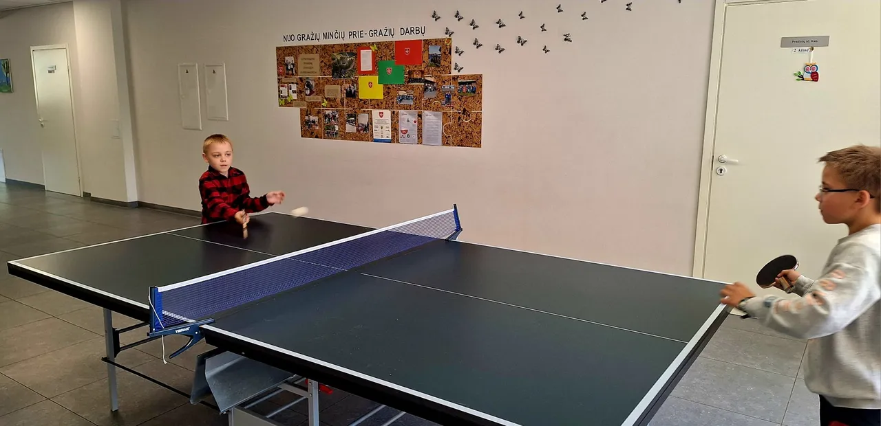 c09e73d7 d9a9 4cc5 9293 5c585327a7b0