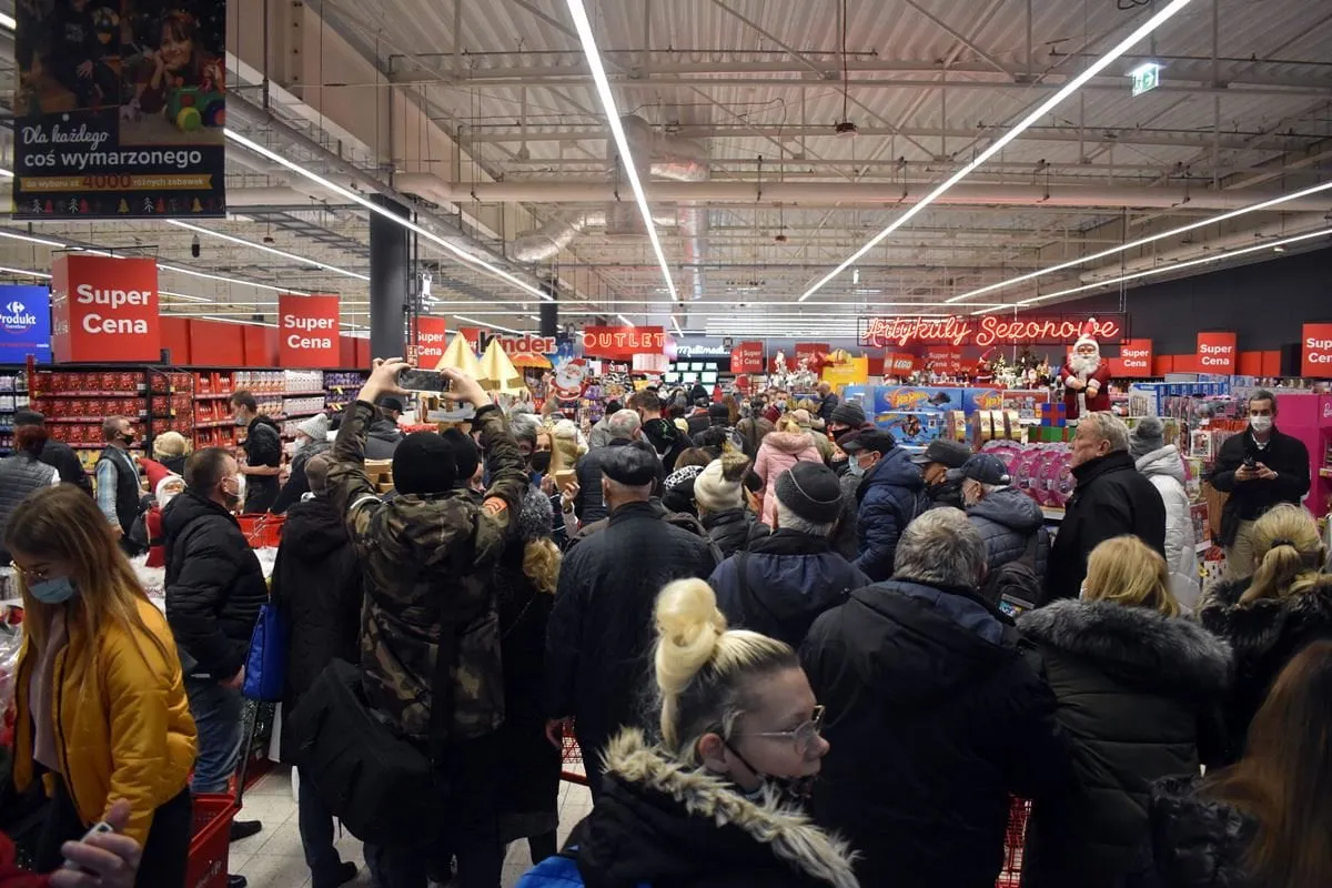 carrefour otwarcie 45