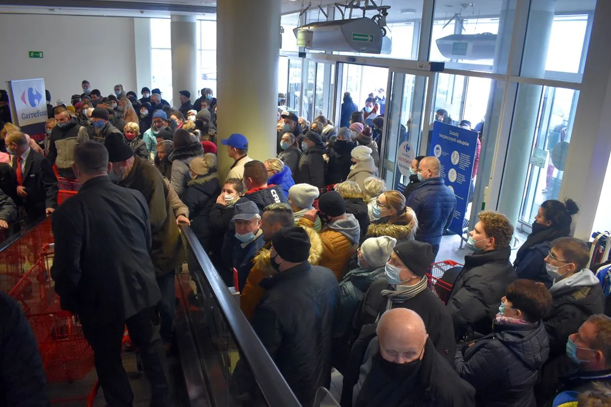 carrefour otwarcie 51