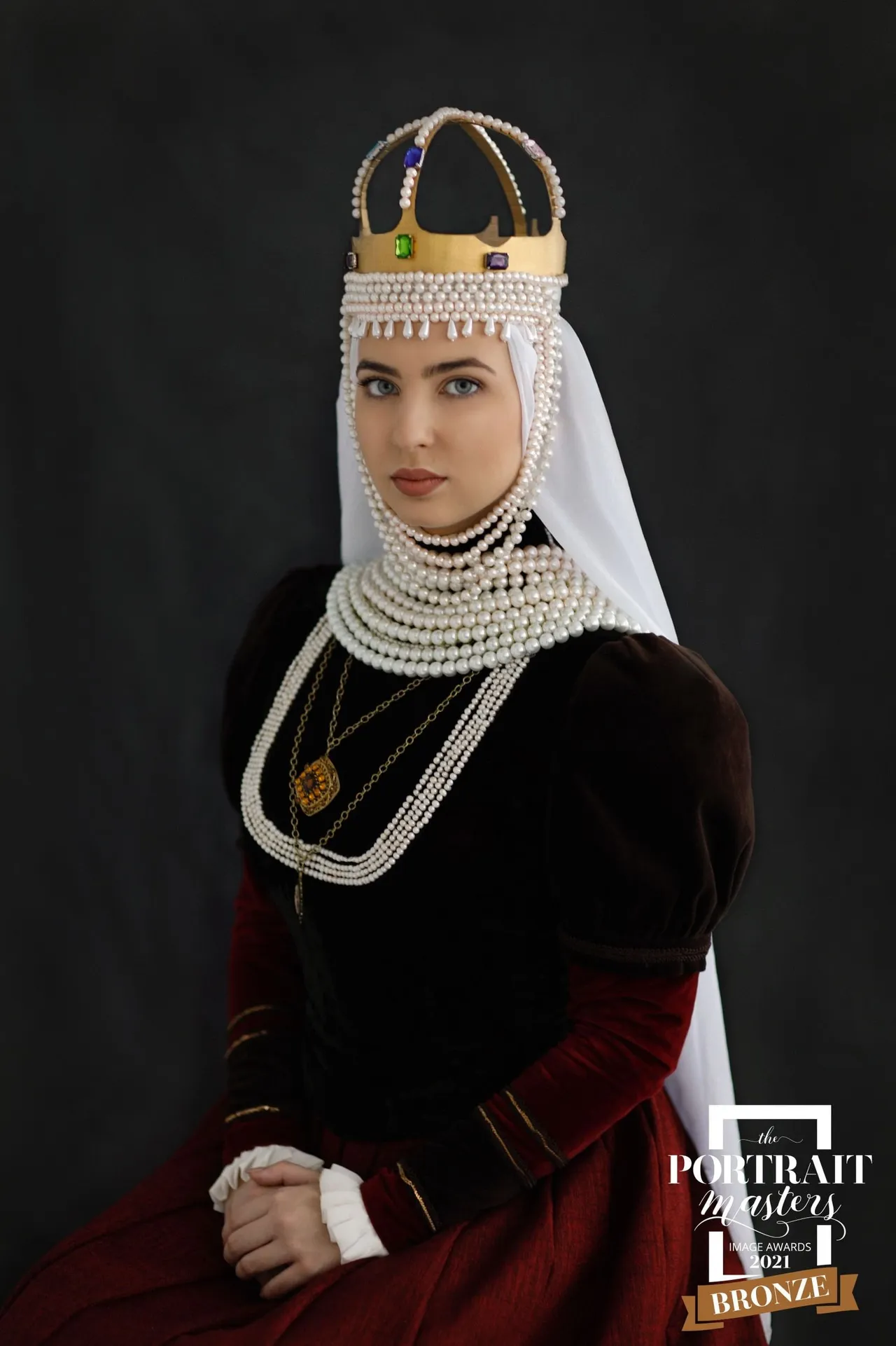 contemporary portrait modelis ema inga balsiuk photography