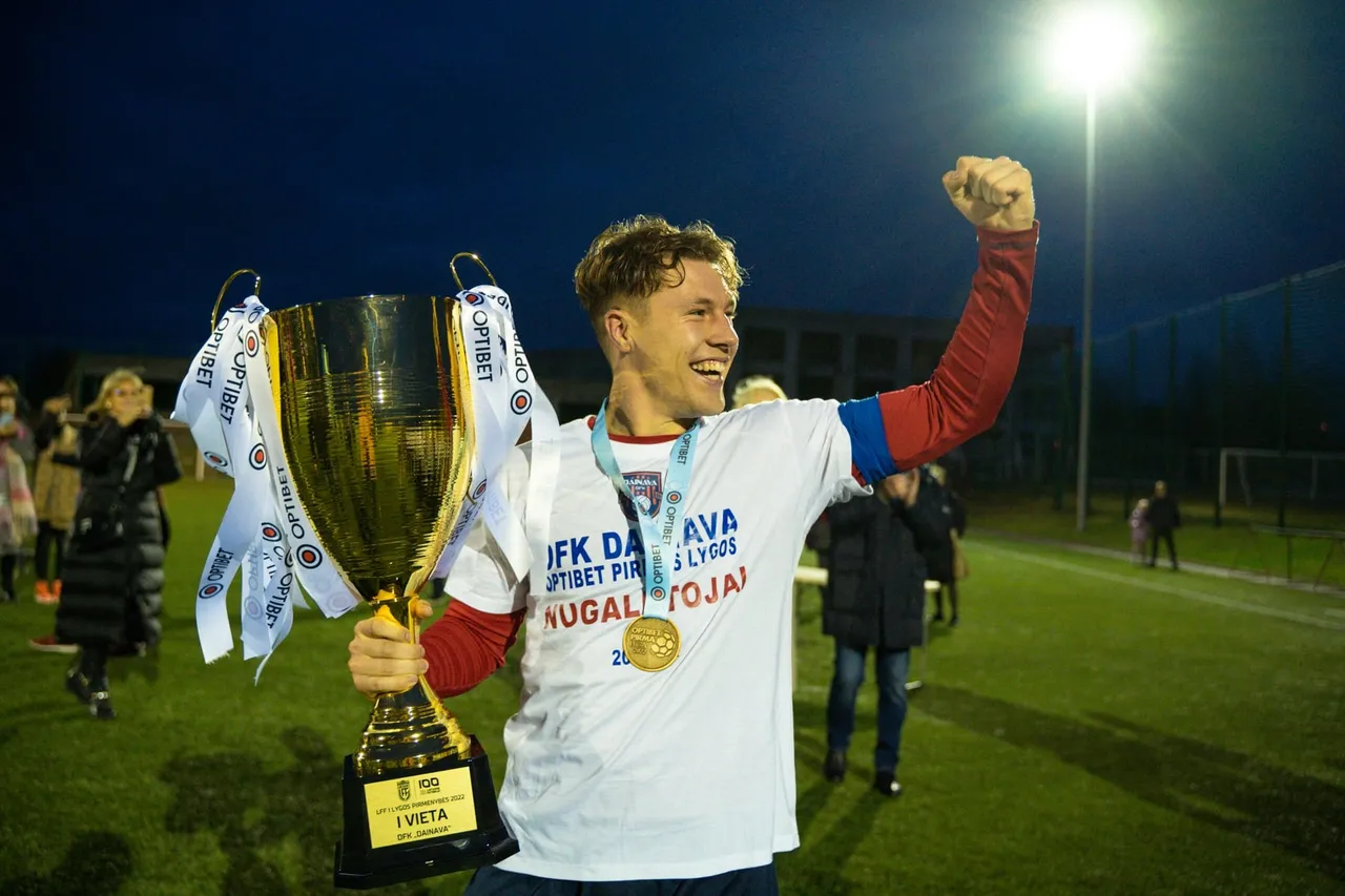 dfkce315418395 2359132747567341 6001458173346532744 n