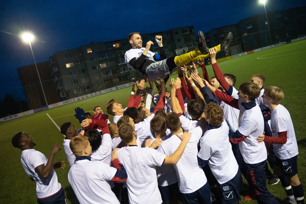 dfkmet314940549 2359132150900734 2239139644930809974 n