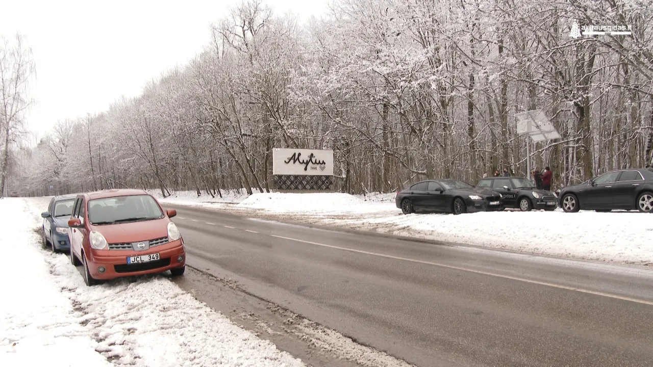 dji 021200 00 17 10still002