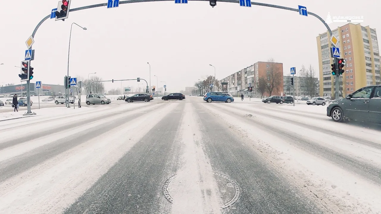 dji 059600 01 04 13still007