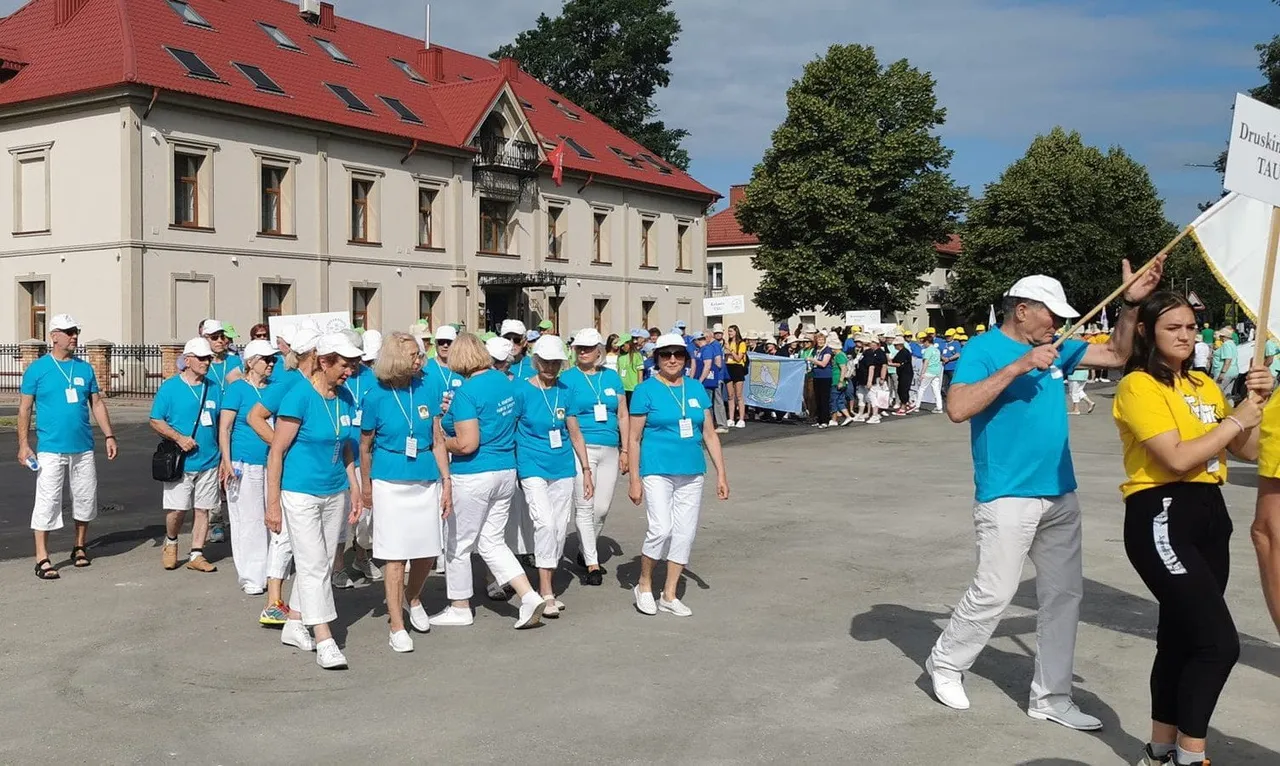 dru290473987 5109048922511812 1175722932825730456 n