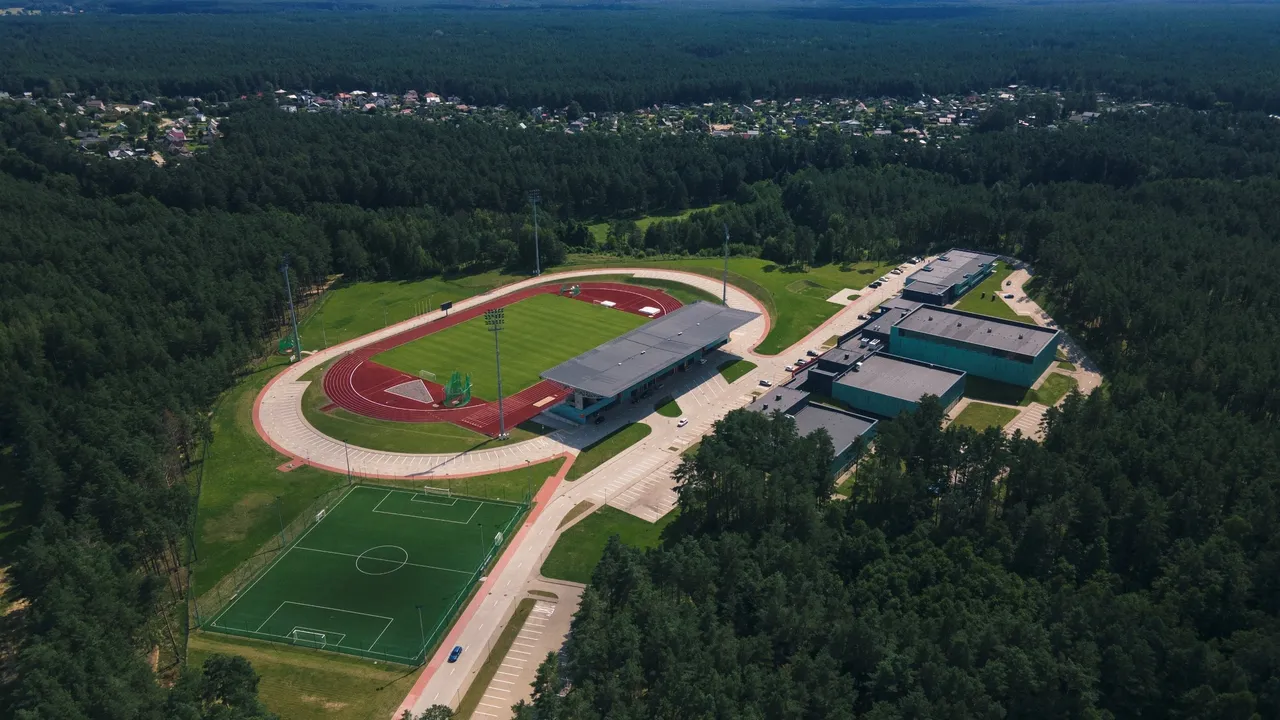 drulsc sporto kompleksas drsukininkai 2021m dji 4 2400px