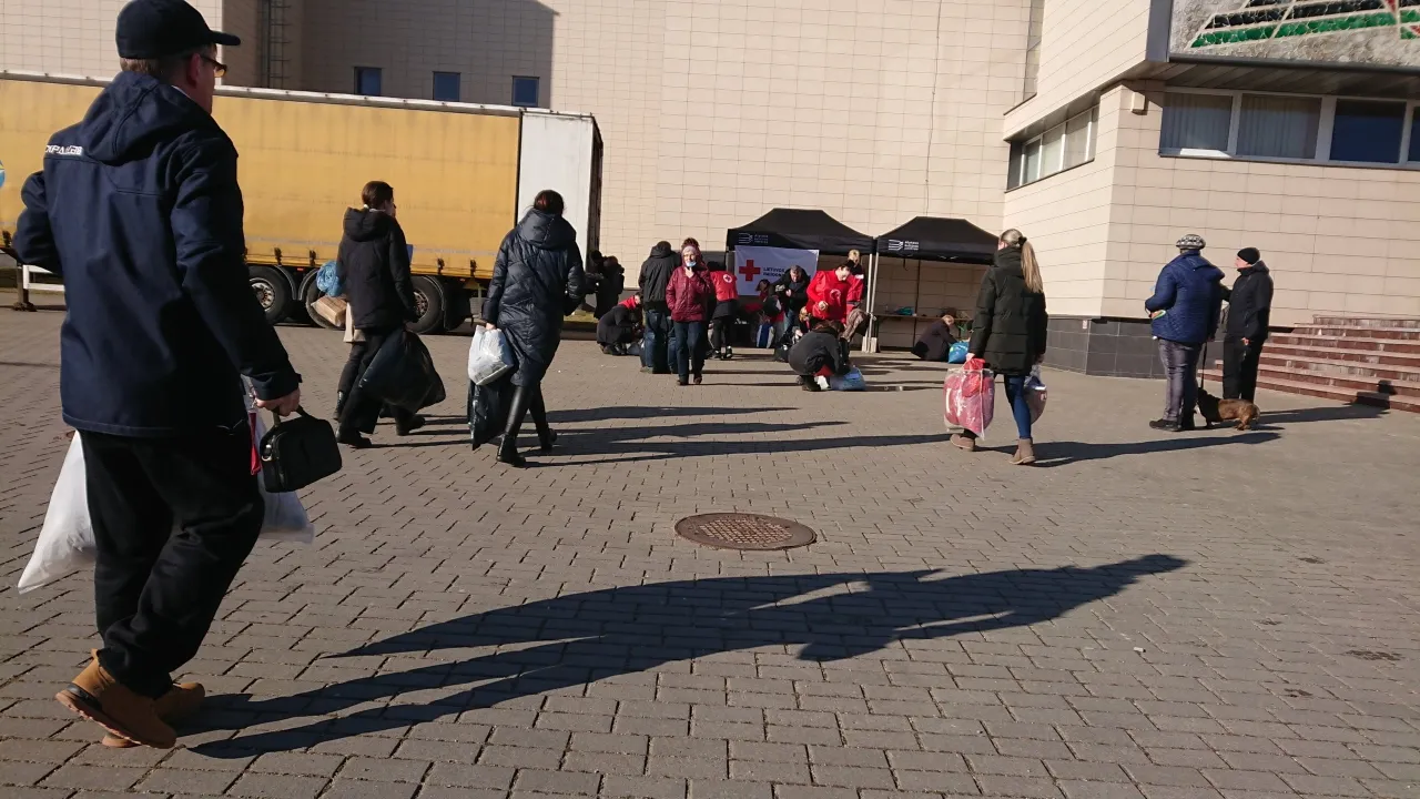 dscpdc 0003 burst20220227144137924 cover scaled