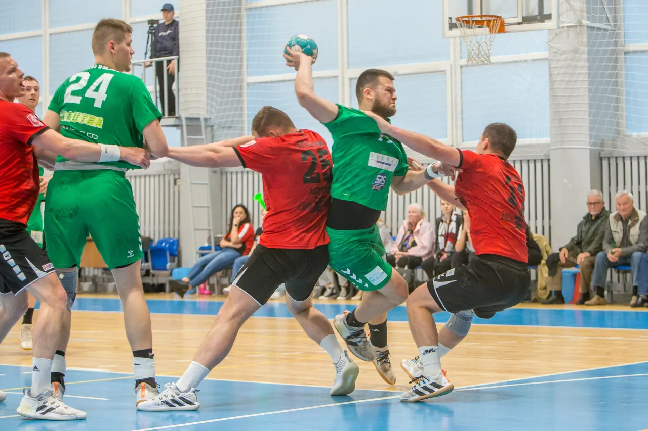 ebd471560dca3dee580664805894e74a jpeg