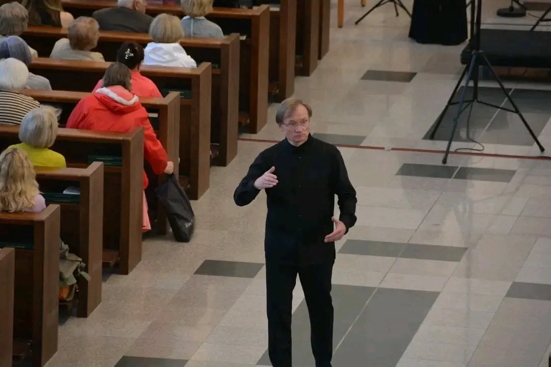 fb img 16562265277381399