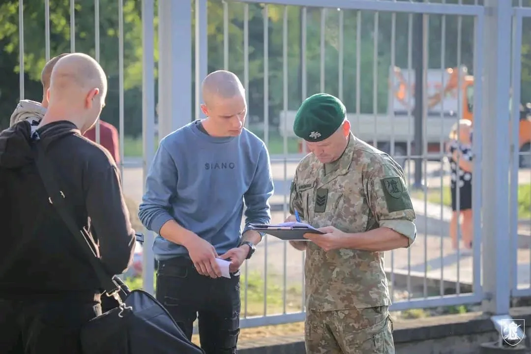 fb img 16618381767953335