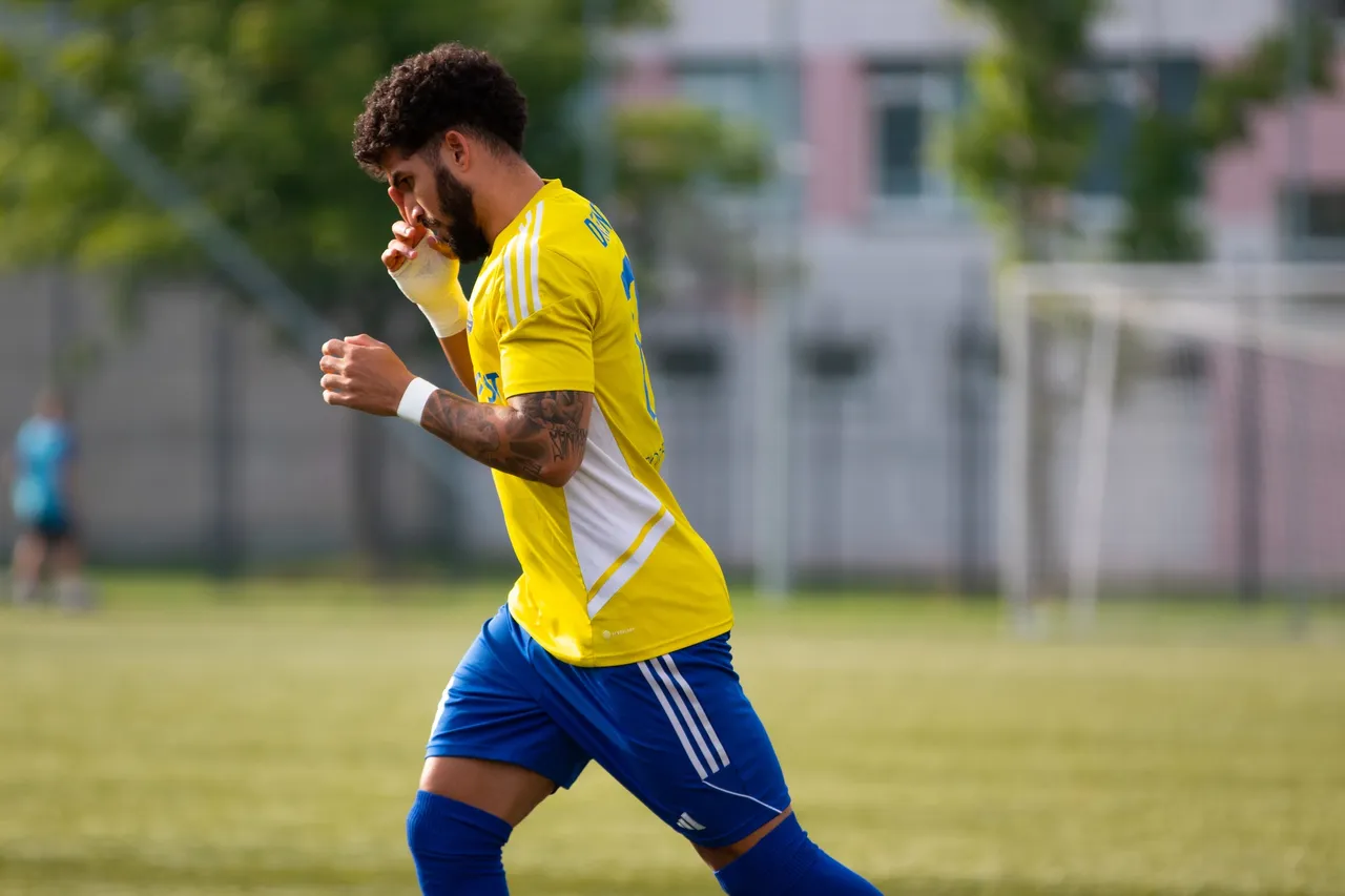 fkdev383372365 298221856290425 2545011656682943674 n