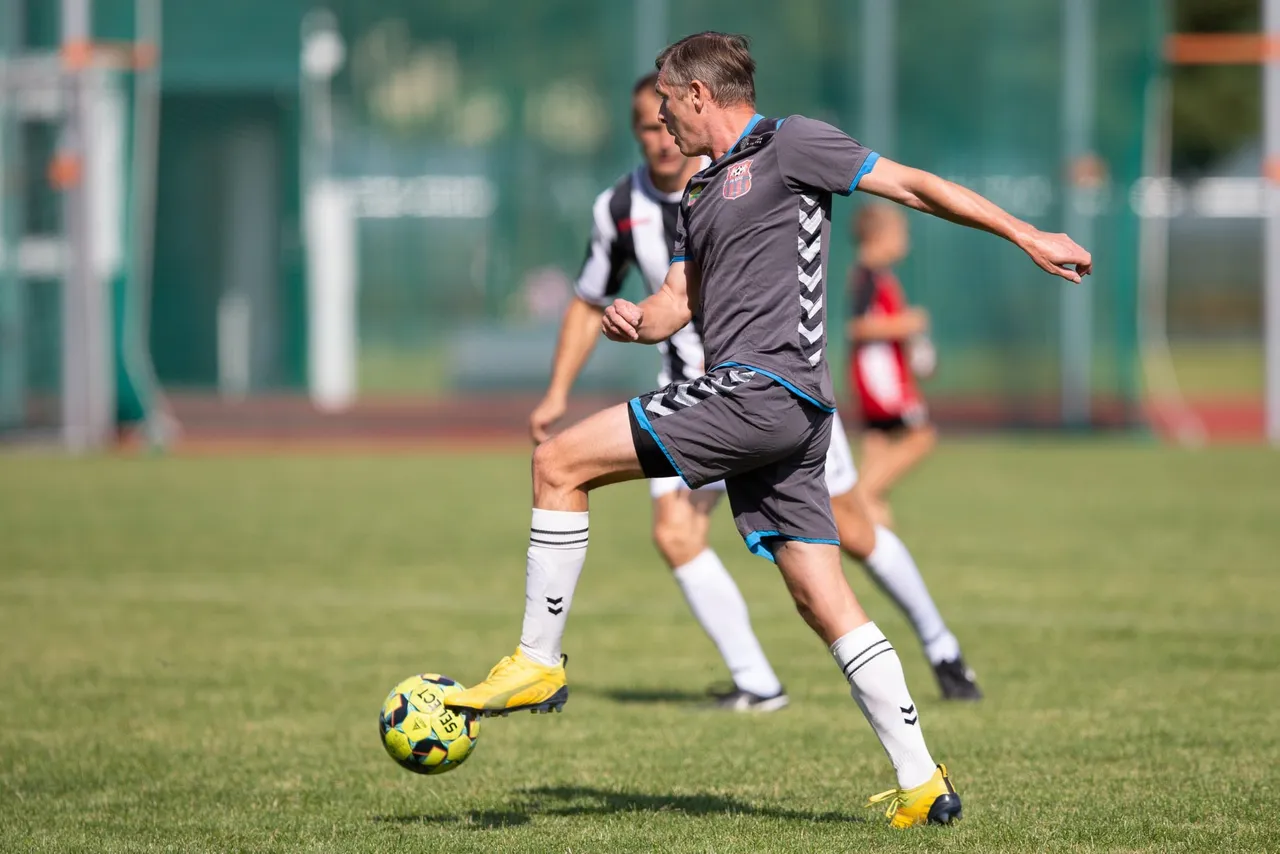 fkresburzd241976645 701055824169381 4800953563330565187 n