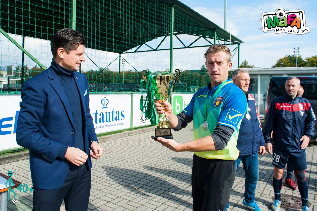 fkstr243085411 1947913188712065 6940379566889435631 n