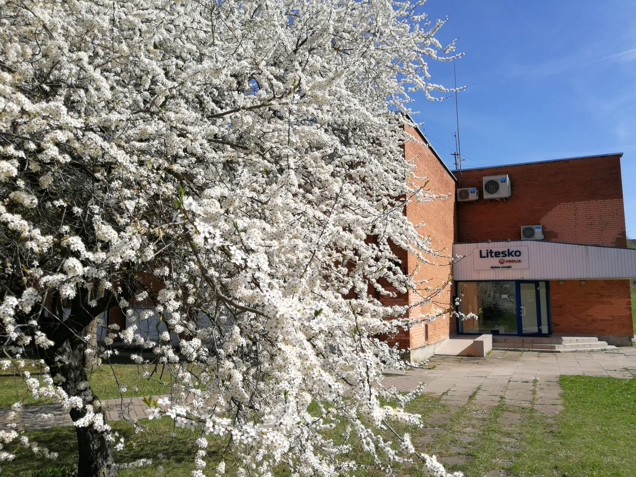 img 20180423 154005 1