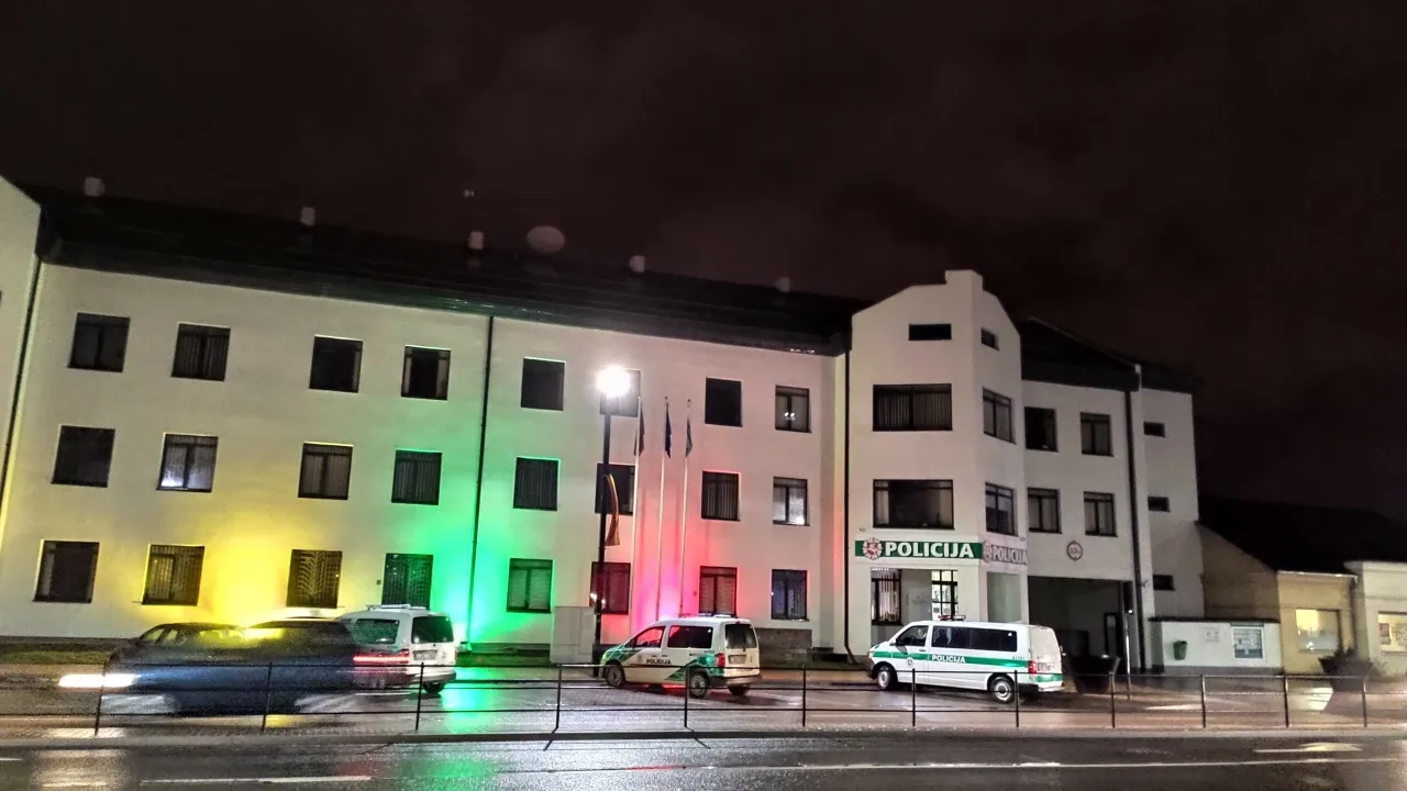 img 20200222 190202 scaled