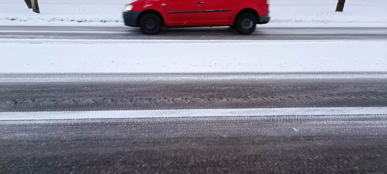 img 20221118 145203 scaled