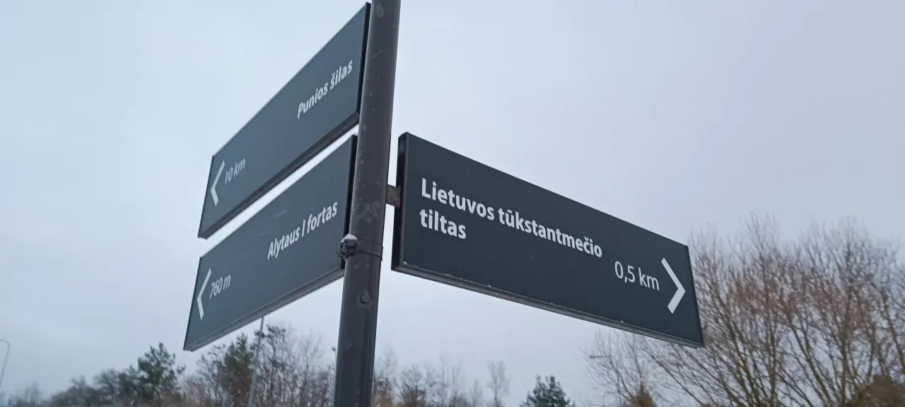 img 20221118 160740 scaled