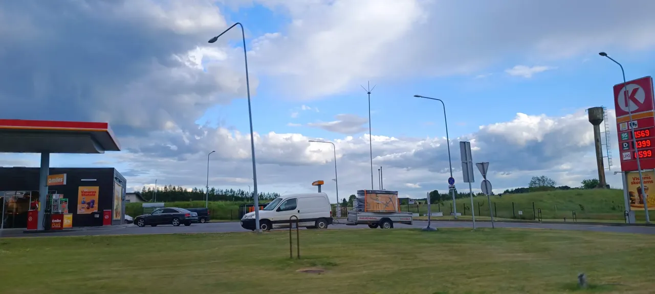 img 20230602 194505 scaled